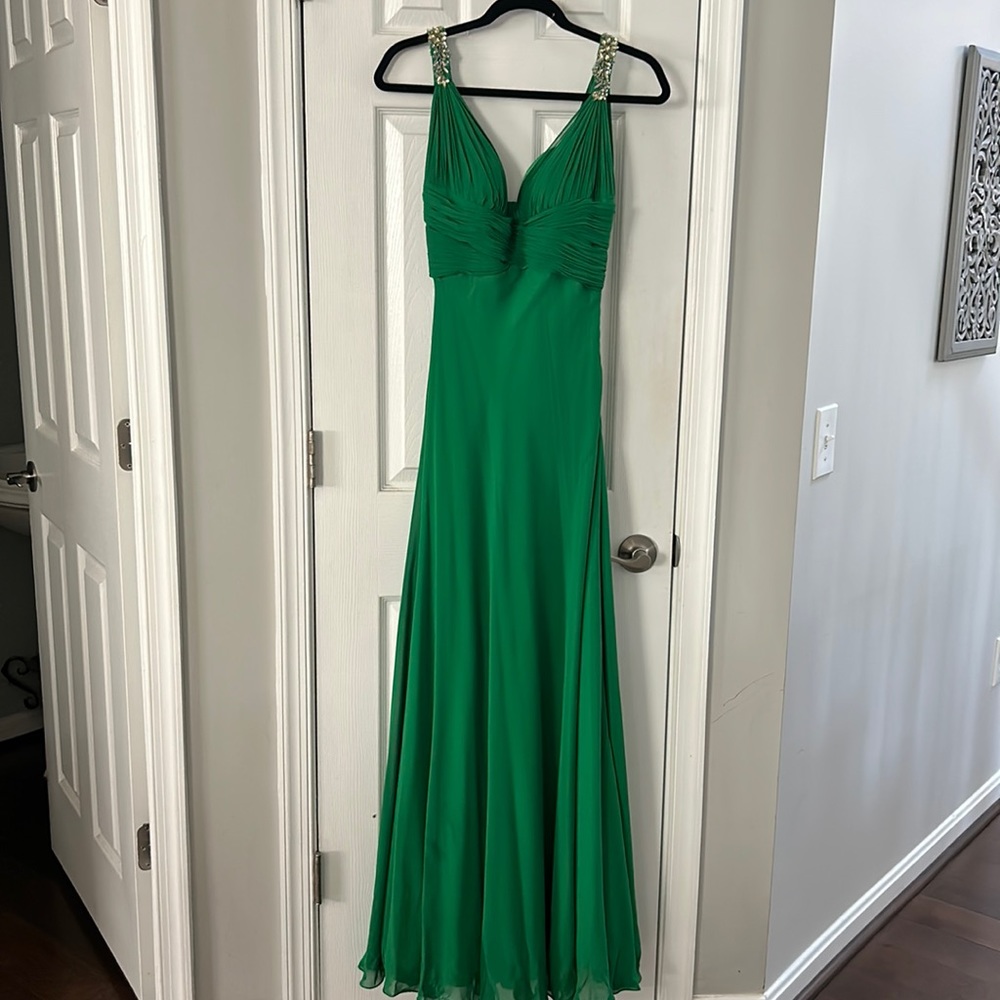 stunning evening dress